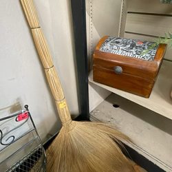 Menifee Valley Community Cupboard Thrift Shop