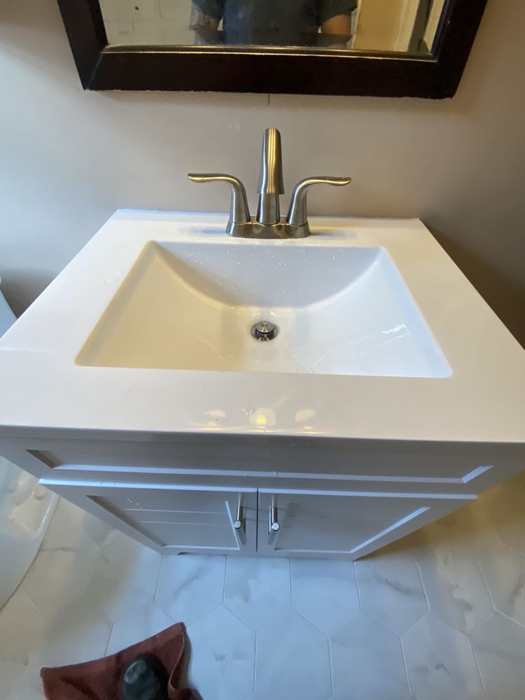 Slide of Pinnacle Plumbing