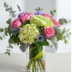 Huisman Flowers - The flower arrangement I ordered for my daughter.