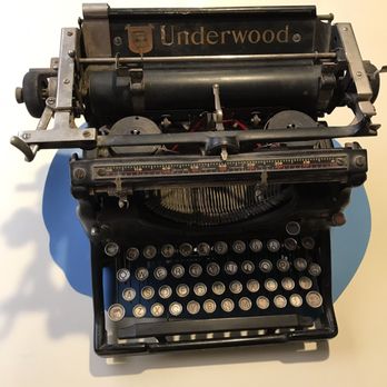 Barnes & Noble Booksellers - 1925 Underwood vintage typewriter, kids today don't know what it is! - Bookstores Near Me - Phoenix, Arizona