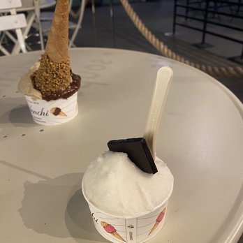 Venchi - Chocolatiers & Shops Near Me - New York, New York