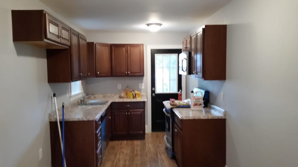 Slide of Phillips' Painting & Home Improvements