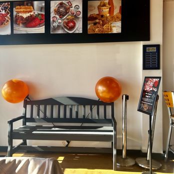 Wafflez N Creamz - Interior - Chicken Shop Near Me - Houston, Texas Wafflez N Creamz - Interior - Chicken Shop Near Me - Houston, Texas