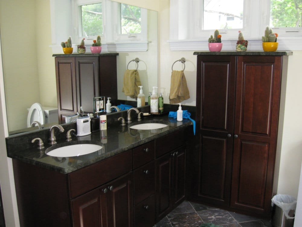 Slide of Family & Friends Builders