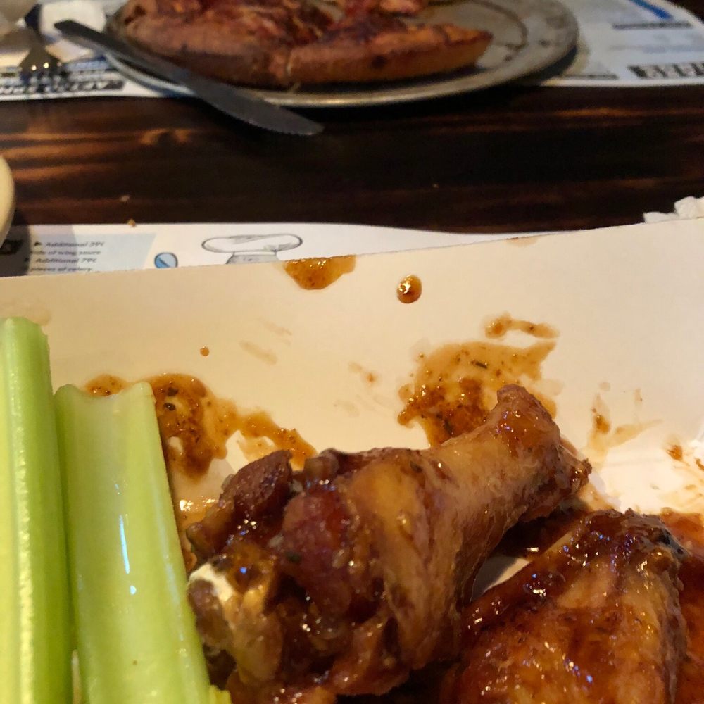 Winking Lizard Tavern - Spicy Sesame Wings - Bars Near Me - Reynoldsburg, Ohio Winking Lizard Tavern - Spicy Sesame Wings - Bars Near Me - Reynoldsburg, Ohio