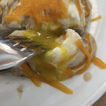 Rosie’s Place - Biscuits and gravy minus the ham - Breakfast & Brunch Near Me - Carmel, Indiana Rosie’s Place - Biscuits and gravy minus the ham - Breakfast & Brunch Near Me - Carmel, Indiana