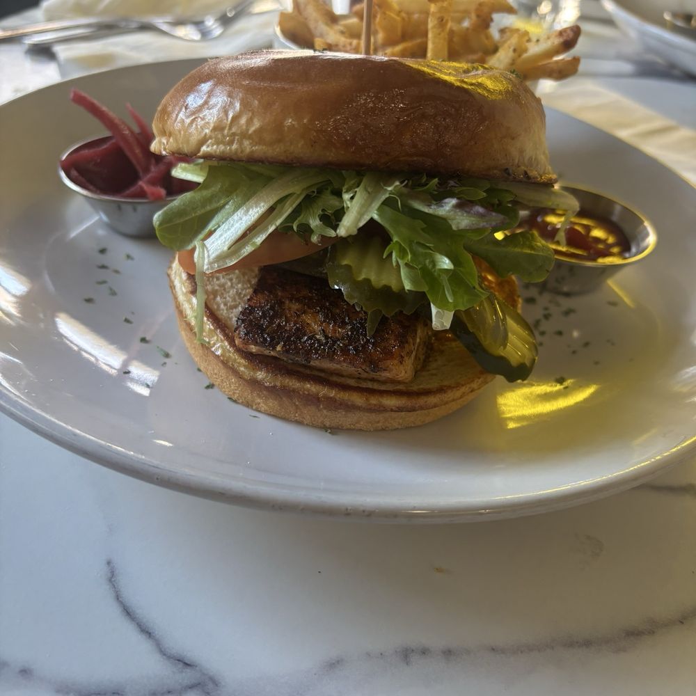 Poach Social - SLT - Breakfast & Brunch Near Me - Atlanta, Georgia