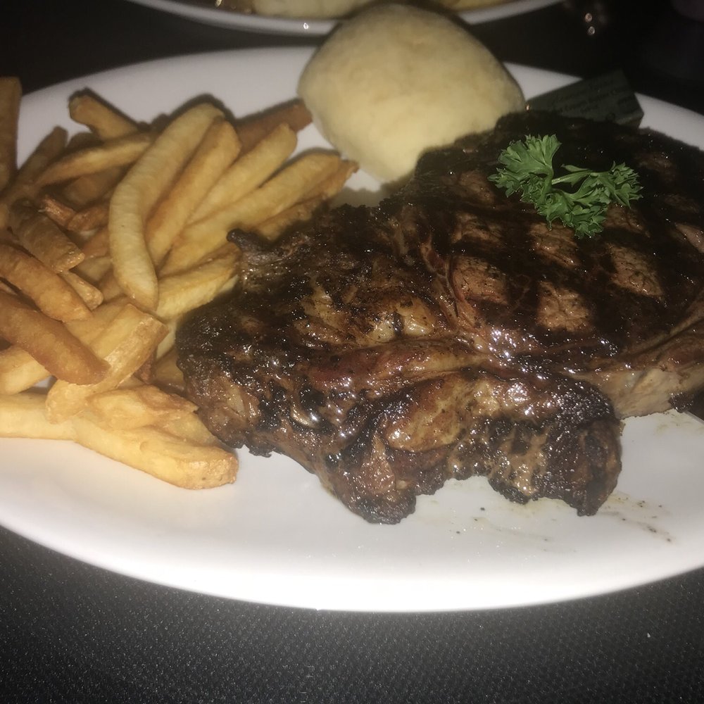 Lindsey's Resort - 18oz Chargrilled Ribeye - Resorts Near Me - Heber Springs, Arkansas