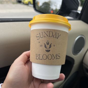 Sunday Blooms - To go cup - Cafes Near Me - Guelph, Ontario