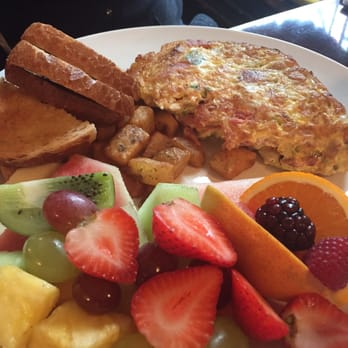 Main's Mansion - Pubs Near Me - Markham, Ontario