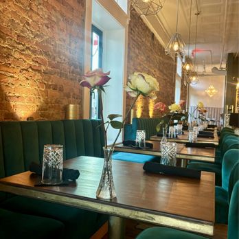 Marietta Proper - Wine Bars Near Me - Marietta, Georgia Marietta Proper - Wine Bars Near Me - Marietta, Georgia