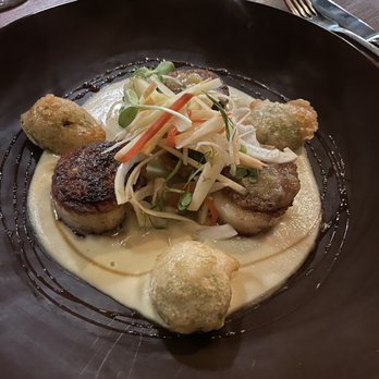 The Conche - Scallops with tempura fries Brussel Sprouts - Cocktail Bars Near Me - Leesburg, Virginia