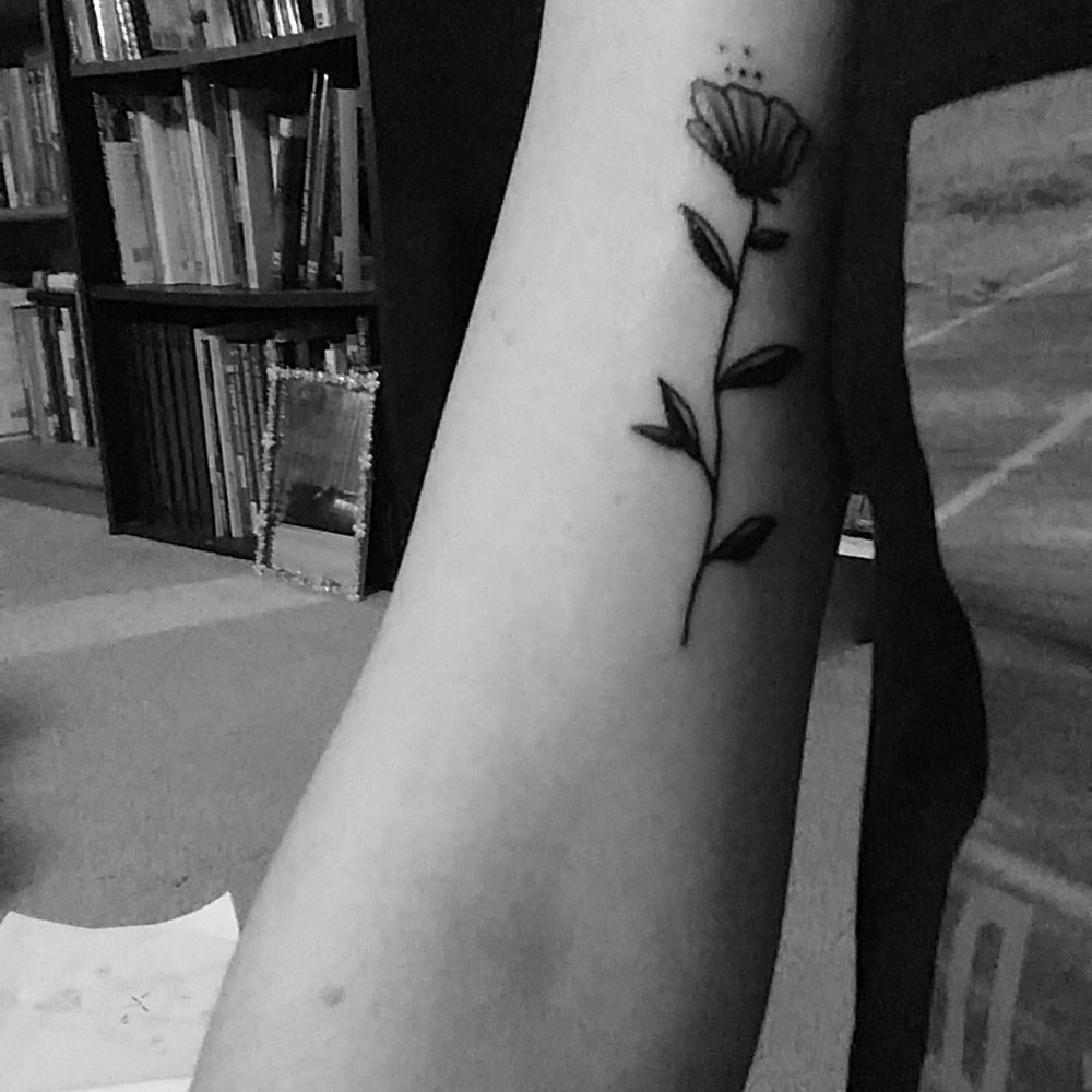 Leonard did a fantastic job on this more simplistic design and I am in love. My friend got a matching one.