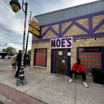Nickel City - Moe's Tavern Popup - Dive Bars Near Me - Austin, Texas Nickel City - Moe's Tavern Popup - Dive Bars Near Me - Austin, Texas