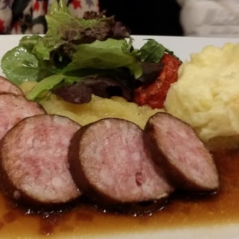 Le Pot de Vins - Sausage with apples and potatoes - French Near Me - Paris, 75