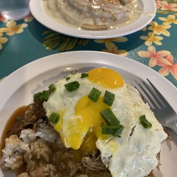 808 Grindz Cafe - Pulled pork loco Mocho and macadamia nut pancakes with macadamia nut vanilla syrup - Cafes Near Me - Lahaina, Hawaii 808 Grindz Cafe - Pulled pork loco Mocho and macadamia nut pancakes with macadamia nut vanilla syrup - Cafes Near Me - Lahaina, Hawaii