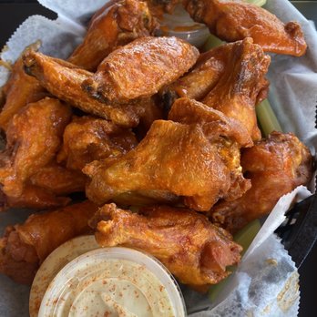 Union Jack's Pub - Wings - Pubs Near Me - Glenside, Pennsylvania
