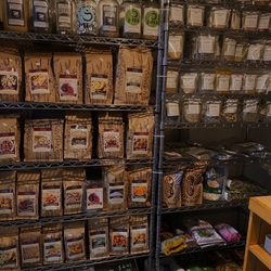 New Frontier Market - Dried fruit from the Oregon-based Azure Market