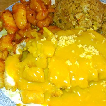 Panda Garden - Almond Chicken Orange Chicken BBQ pork fried rice - New American Near Me - Sunnyside, Washington