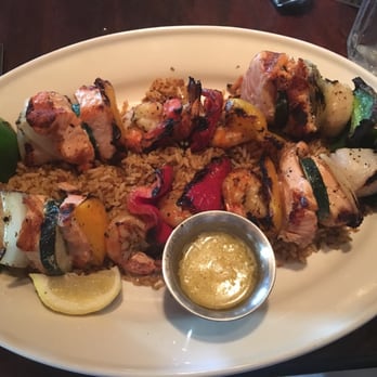 Pappadeaux Seafood Kitchen - Mixed seafood grill! - Seafood Near Me - Houston, Texas Pappadeaux Seafood Kitchen - Mixed seafood grill! - Seafood Near Me - Houston, Texas