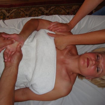 Body Integration - Four hand massage - Massage Near Me - Louisville, Kentucky Body Integration - Four hand massage - Massage Near Me - Louisville, Kentucky