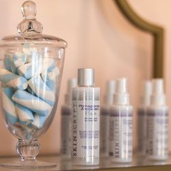 Hello Sugar | Heights Brazilian Wax, Sugar, & Laser Salon - Decorations in our salon