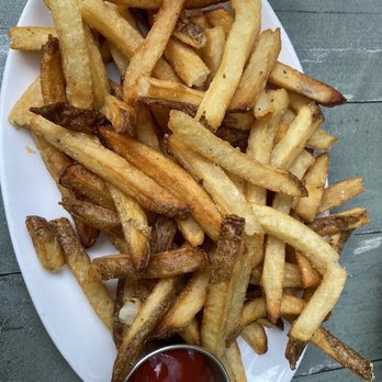 Harper's - Side of fries. Absolutely perfect. - New American Near Me - Dobbs Ferry, New York Harper's - Side of fries. Absolutely perfect. - New American Near Me - Dobbs Ferry, New York