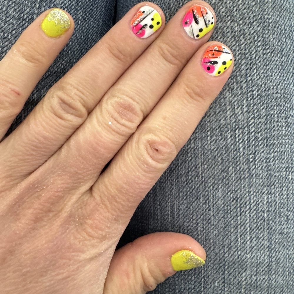 Golden Tree Nails & Spa - Incredible designs by Bonnie! - Nail Salons Near Me - Shrewsbury, Pennsylvania