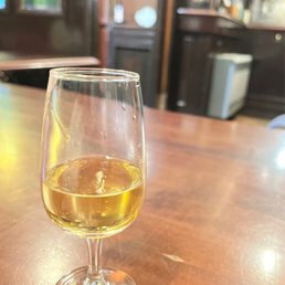 Auchentoshan, finished in bourbon and Sauvignon Blanc barrels. Bright and cheery, perfect for the light summer evenings!