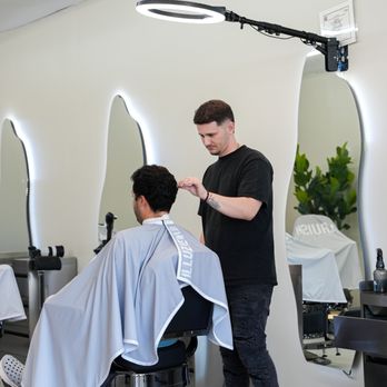 Lavish Barber Studio - Barbers Near Me - North Miami Beach, Florida Lavish Barber Studio - Barbers Near Me - North Miami Beach, Florida