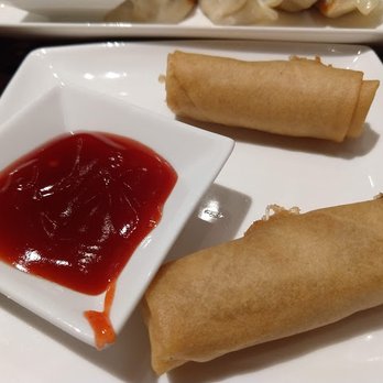 Nine Dragons Restaurant - Vegetable Rolls, not my fave - Chinese Near Me - Lake Buena Vista, Florida Nine Dragons Restaurant - Vegetable Rolls, not my fave - Chinese Near Me - Lake Buena Vista, Florida