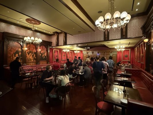 Rí Rá Irish Pub by null