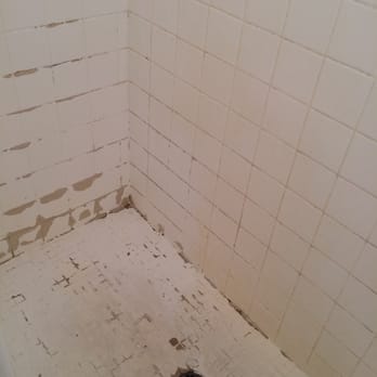 Gilbert's Resort - Inside the shower..... - Resorts Near Me - Key Largo, Florida Gilbert's Resort - Inside the shower..... - Resorts Near Me - Key Largo, Florida