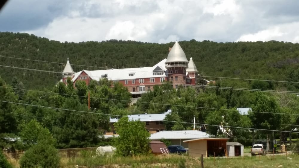 ARMAND HAMMER UNITED WORLD COLLEGE OF THE AMERICAN WEST Updated