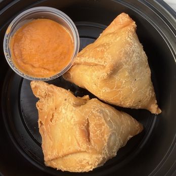 Momo Street - Samosas - Himalayan/Nepalese Near Me - Denton, Texas Momo Street - Samosas - Himalayan/Nepalese Near Me - Denton, Texas