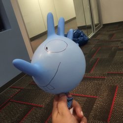 Tooth Story - The glove balloon Dr Kim made for my 2 year old!