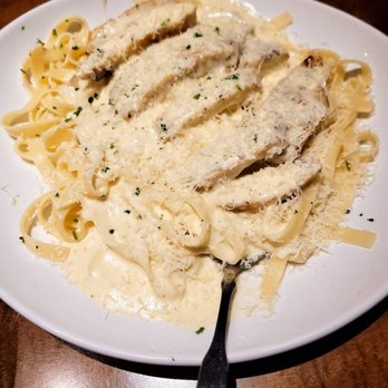 Olive Garden Italian Restaurant - Chicken Alfredo - Italian Near Me - Irving, Texas Olive Garden Italian Restaurant - Chicken Alfredo - Italian Near Me - Irving, Texas