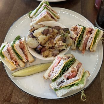 Home Kitchen - Turkey Club - Breakfast & Brunch Near Me - Round Rock, Texas Home Kitchen - Turkey Club - Breakfast & Brunch Near Me - Round Rock, Texas