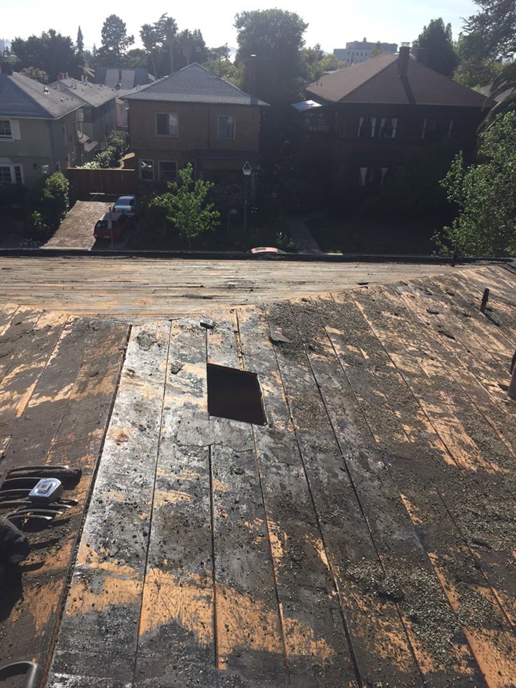 Slide of Gammalyn Roofing