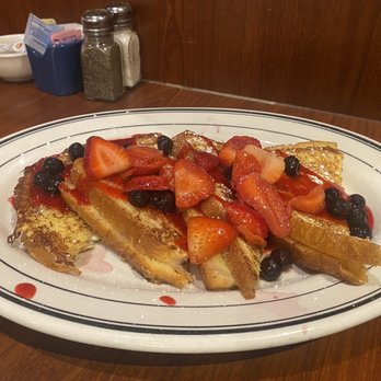 Mimi's Cafe - Breakfast & Brunch Near Me - Greensboro, North Carolina