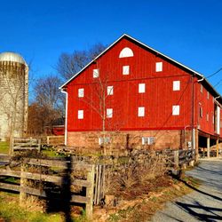 Rocklands Farm Winery - The main barn venue and tasting room.