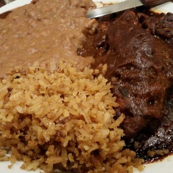 Conejitos Place - Chicken mole - Mexican Near Me - Milwaukee, Wisconsin