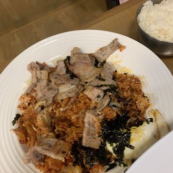BigSpoon Korean Restaurant - Stirfried Pork Belly & Kimchi - Korean Near Me - San Jose, California BigSpoon Korean Restaurant - Stirfried Pork Belly & Kimchi - Korean Near Me - San Jose, California