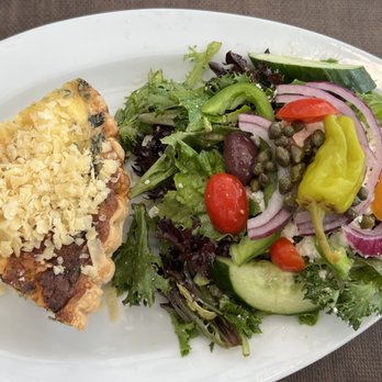 Anonymous Cafe - Quiche & Salad
Pictured: Spinach Quiche, mix green salad (walnuts, cherry tomatoes, shredded white cheddar, balsamic honey mustard dressing - Coffee & Tea Near Me - Houston, Texas Anonymous Cafe - Quiche & Salad
Pictured: Spinach Quiche, mix green salad (walnuts, cherry tomatoes, shredded white cheddar, balsamic honey mustard dressing - Coffee & Tea Near Me - Houston, Texas