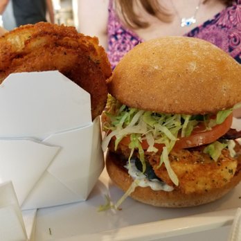 Burger Lounge - Chicken sandwich & onion rings - Burgers Near Me - Campbell, California Burger Lounge - Chicken sandwich & onion rings - Burgers Near Me - Campbell, California
