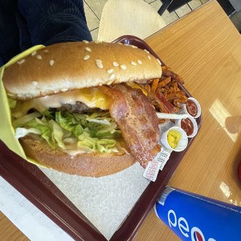 The BurgerStop - Avacado Bacon Cheeseburger - American Near Me - Santa Ana, California The BurgerStop - Avacado Bacon Cheeseburger - American Near Me - Santa Ana, California