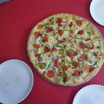 GiGi's Pizzeria - Gigi's favorite - Pizza Near Me - Mathis, Texas