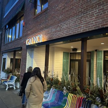 Gai Noi - Entrance - Desserts Near Me - Minneapolis, Minnesota
