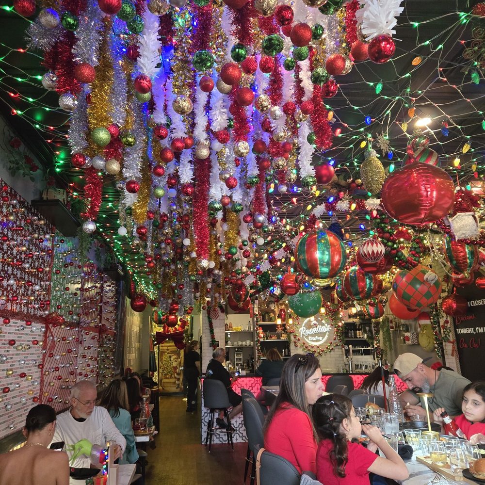Rosalia's Kitchen - Christmas decorations - Italian Near Me - Miramar, Florida Rosalia's Kitchen - Christmas decorations - Italian Near Me - Miramar, Florida