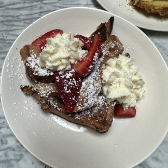 Lyle's - French toast - Breakfast & Brunch Near Me - Washington, DC, District of Columbia